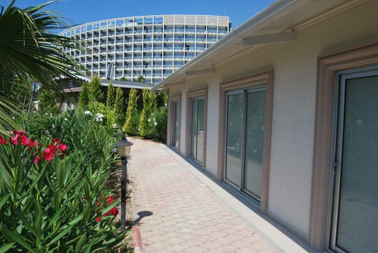 Park Aqua Hotel Kundu Exterior photo